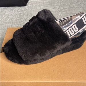 UGG Black Fluffy Slides